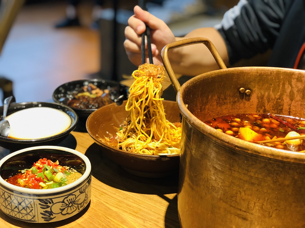 最新佛山美食推荐指南，美食之旅从这里开始！